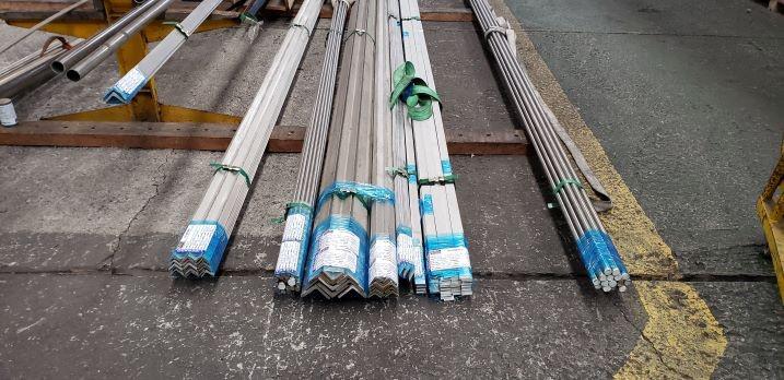Cantoneira inox 304 Cantoneira inox 304