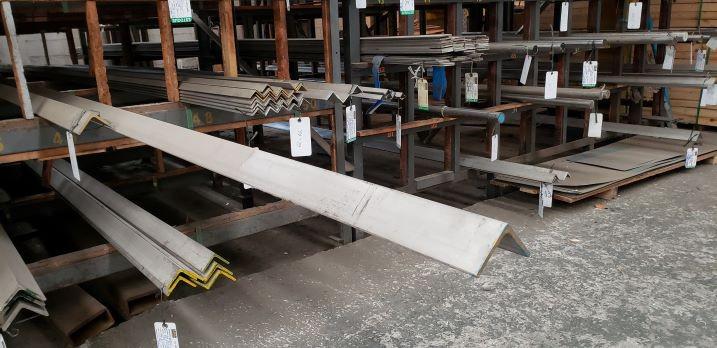 Cantoneira inox 304 Cantoneira inox 304