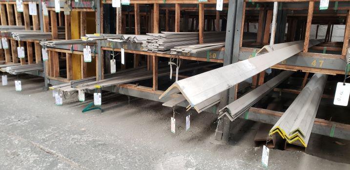 Cantoneira inox 304 Cantoneira inox 304